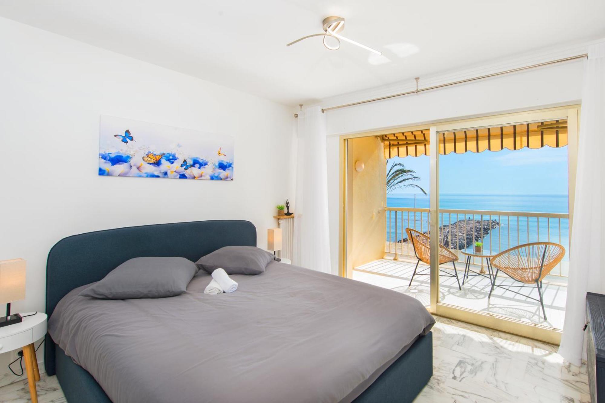 Roquebrune Plage - Terrace Splendid Sea View - BW Екстериор снимка